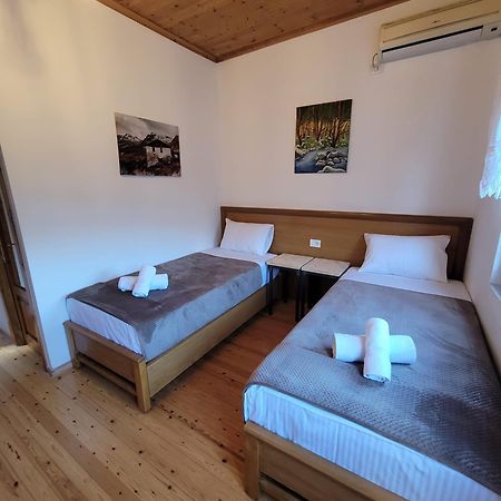 Jona Guest House Gjirokastra Kültér fotó