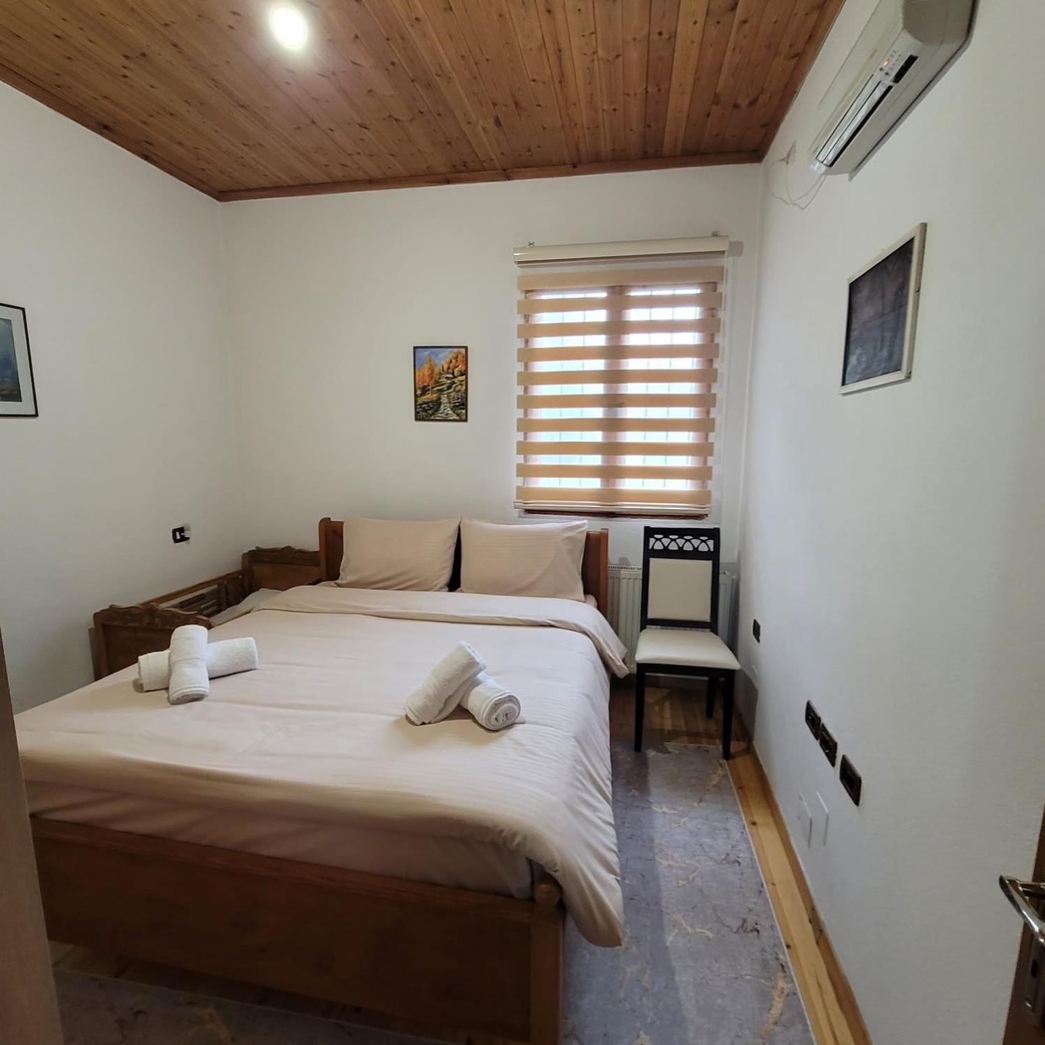 Jona Guest House Gjirokastra Kültér fotó