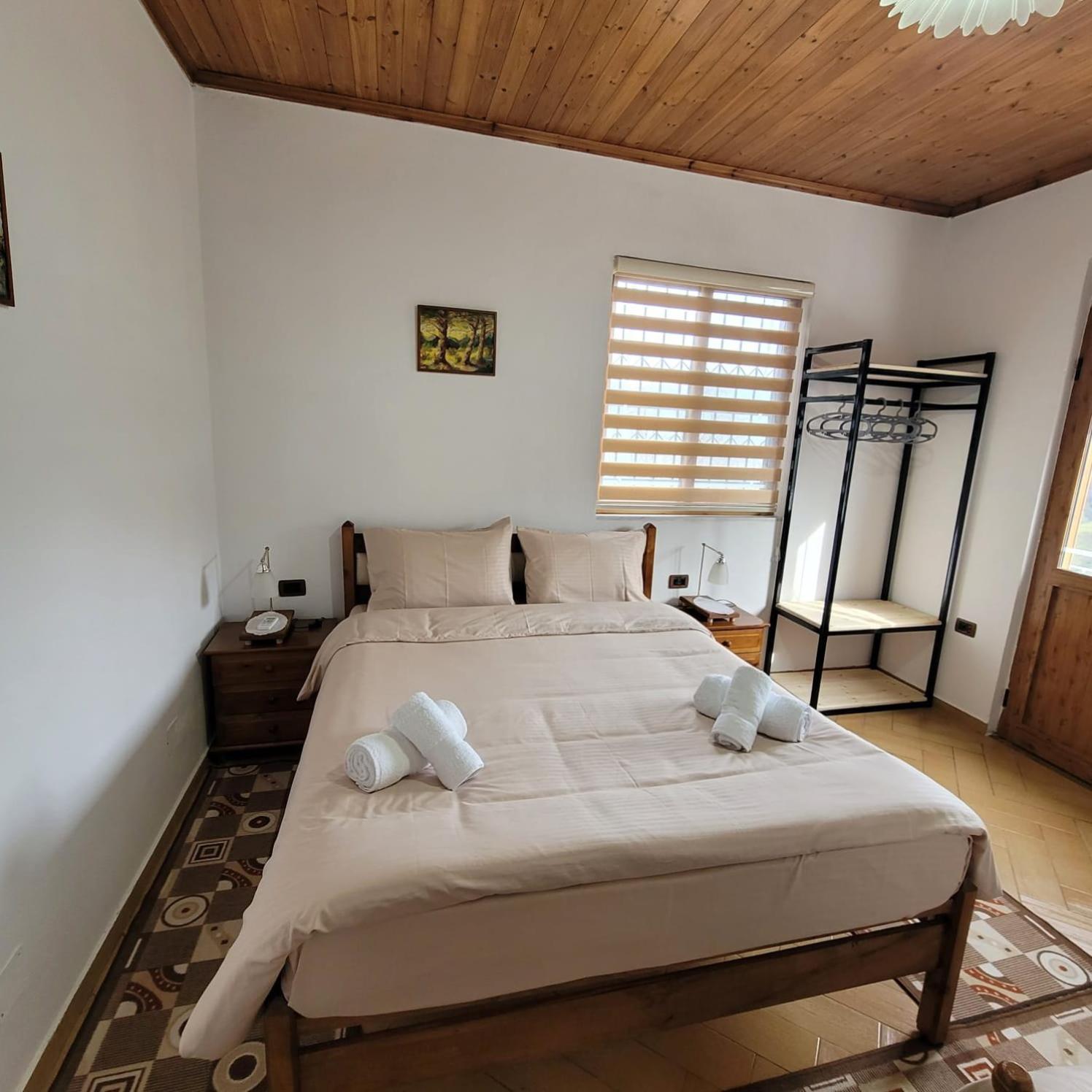 Jona Guest House Gjirokastra Kültér fotó